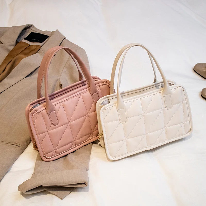 Title 10, Handtas voor dames met diamantkettingborduurwer...