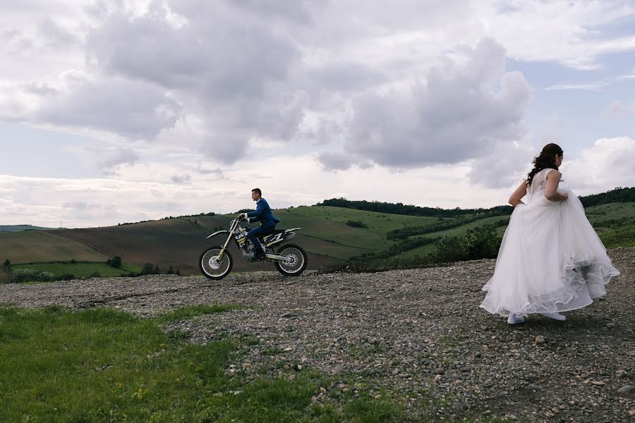 Bryllupsfotograf Vasi Pilca (vasipilca). Foto fra juli 11 2019