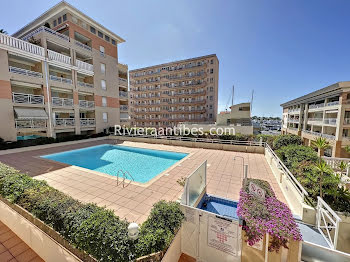 appartement à Le golfe juan (06)