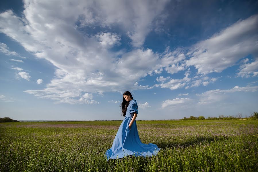 Fotógrafo de casamento Veronika Zozulya (veronichzz). Foto de 4 de maio 2017