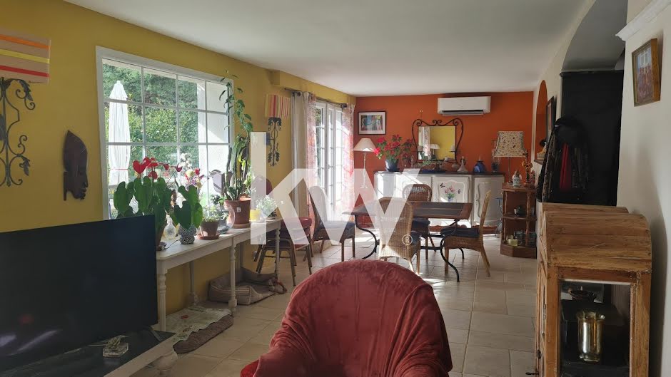 Vente maison 7 pièces 157 m² à Salon-de-Provence (13300), 460 000 €