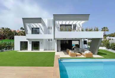 Villa 4