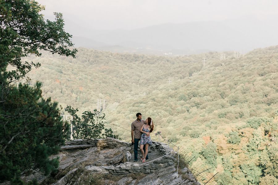 Fotógrafo de casamento Andrey Samsonov (kalmanec). Foto de 23 de maio 2016