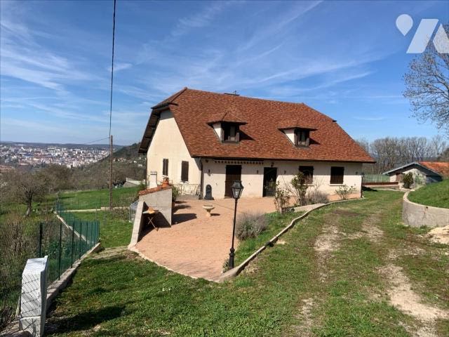 Vente maison 6 pièces 151 m² à Besançon (25000), 650 000 €