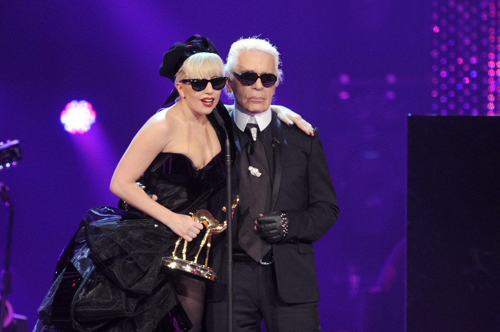 Lady Gaga und Karl Lagerfeld | Lady Gaga, BAMBI-Preisträgeri… | Flickr