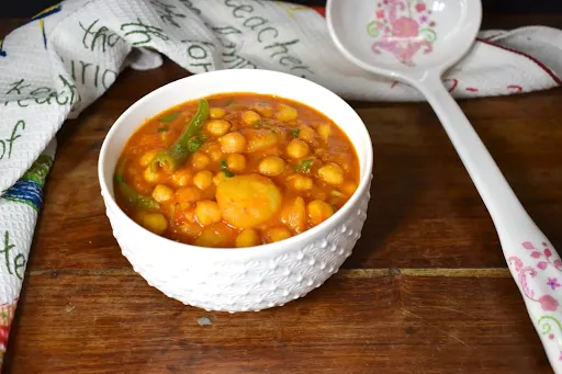 Aloo Chole [500 Ml]