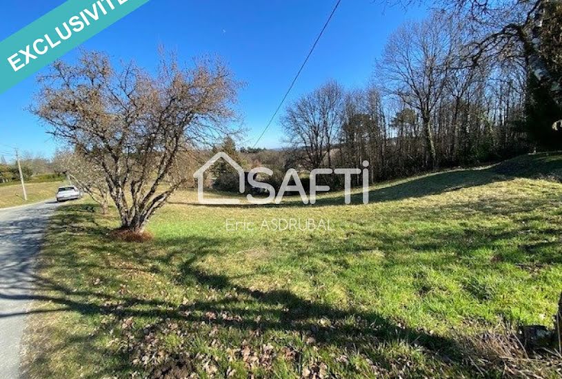  Vente Terrain à bâtir - 2 046m² à Sarlat-la-Canéda (24200) 