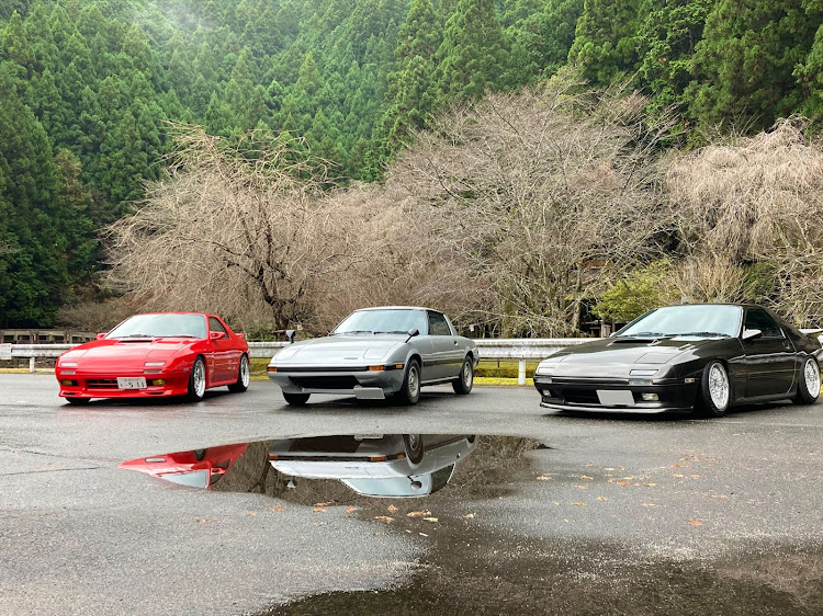 RX-7のおにぎり倶楽部・水曜レーシング・赤FC・SAに関するカスタム事例の投稿画像12枚目