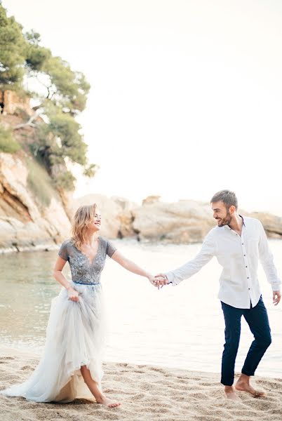 Fotografo di matrimoni Nastya Nikolaeva (nastyaen). Foto del 22 dicembre 2015