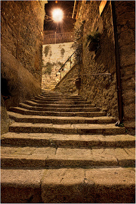 Flight of ancient steps di Serfano