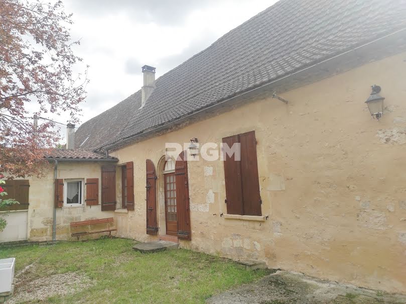 Vente maison 5 pièces 131 m² à Bergerac (24100), 213 000 €