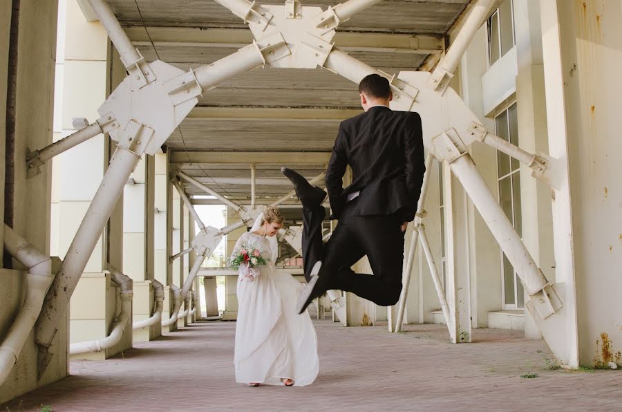 Wedding photographer Arina Krasnikova (arinak). Photo of 21 August 2018