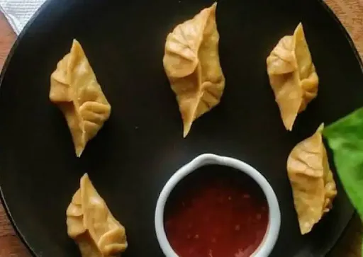 Paneer. Black Bean Steam Wheat Momos (6 Pcs)