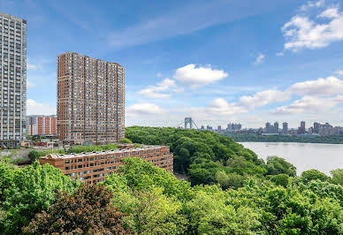 Appartement avec terrasse et piscine 9