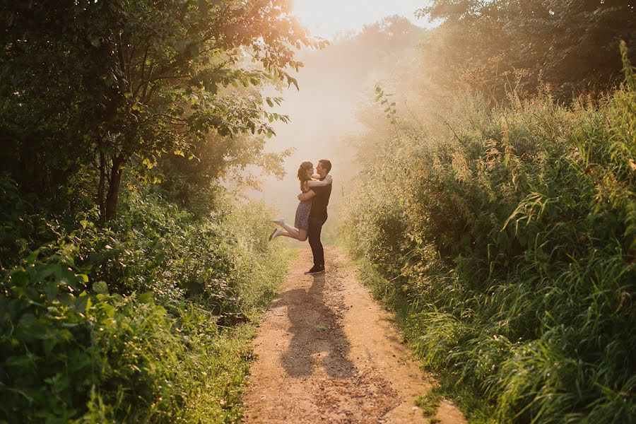 Fotografo di matrimoni Olga Sluckaya (olgaslu). Foto del 21 maggio 2015