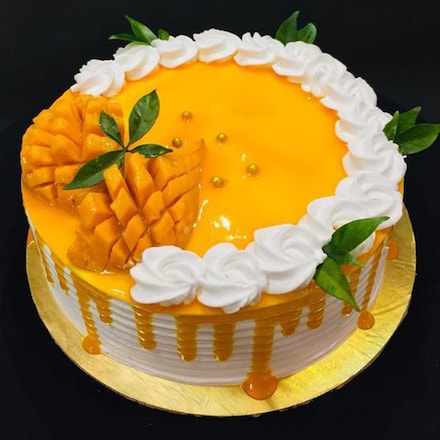 Savani's Cake House — business photo 3