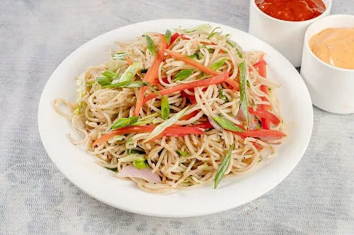 Veg Hakka Noodles