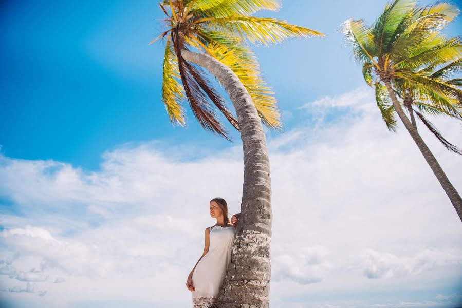 Wedding photographer Pavel Chetvertkov (fotopavel). Photo of 9 December 2015