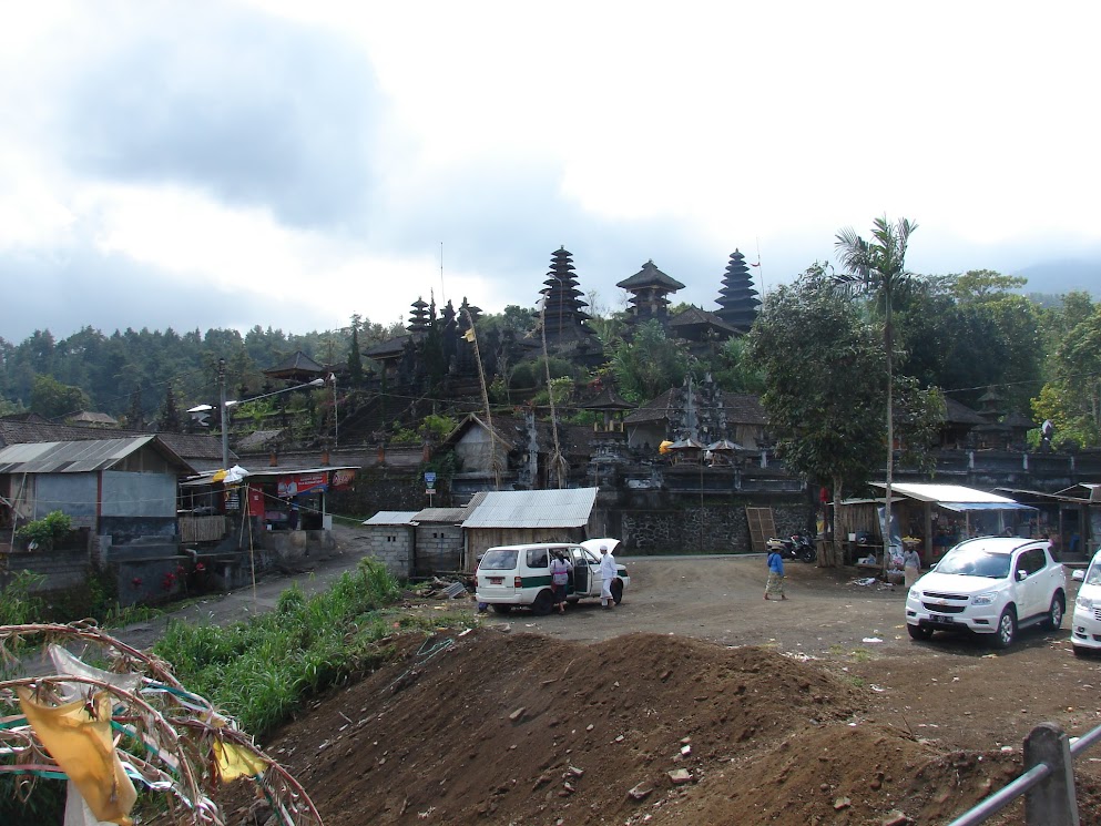 temple de besakih