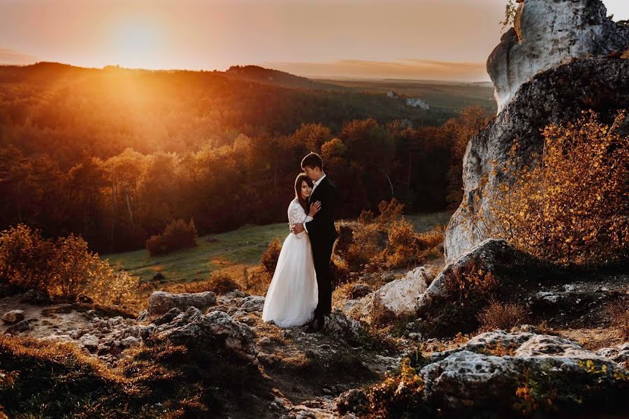 Kāzu fotogrāfs Agnieszka Tęsiorowska (tesiorowskafoto). Fotogrāfija: 13. marts 2020