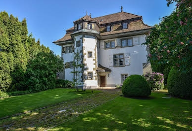 House with garden and terrace 1