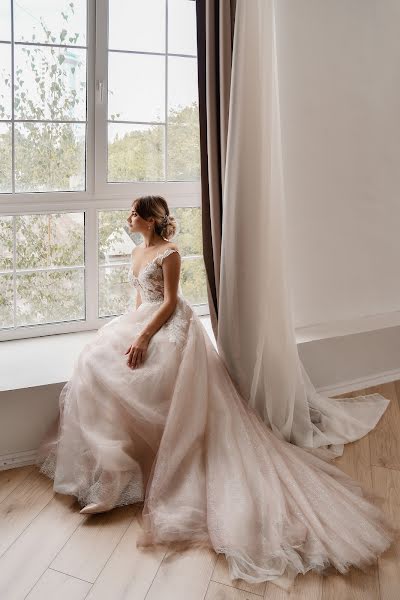 Wedding photographer Aleksandra Lobashova (lobashova). Photo of 1 April 2021