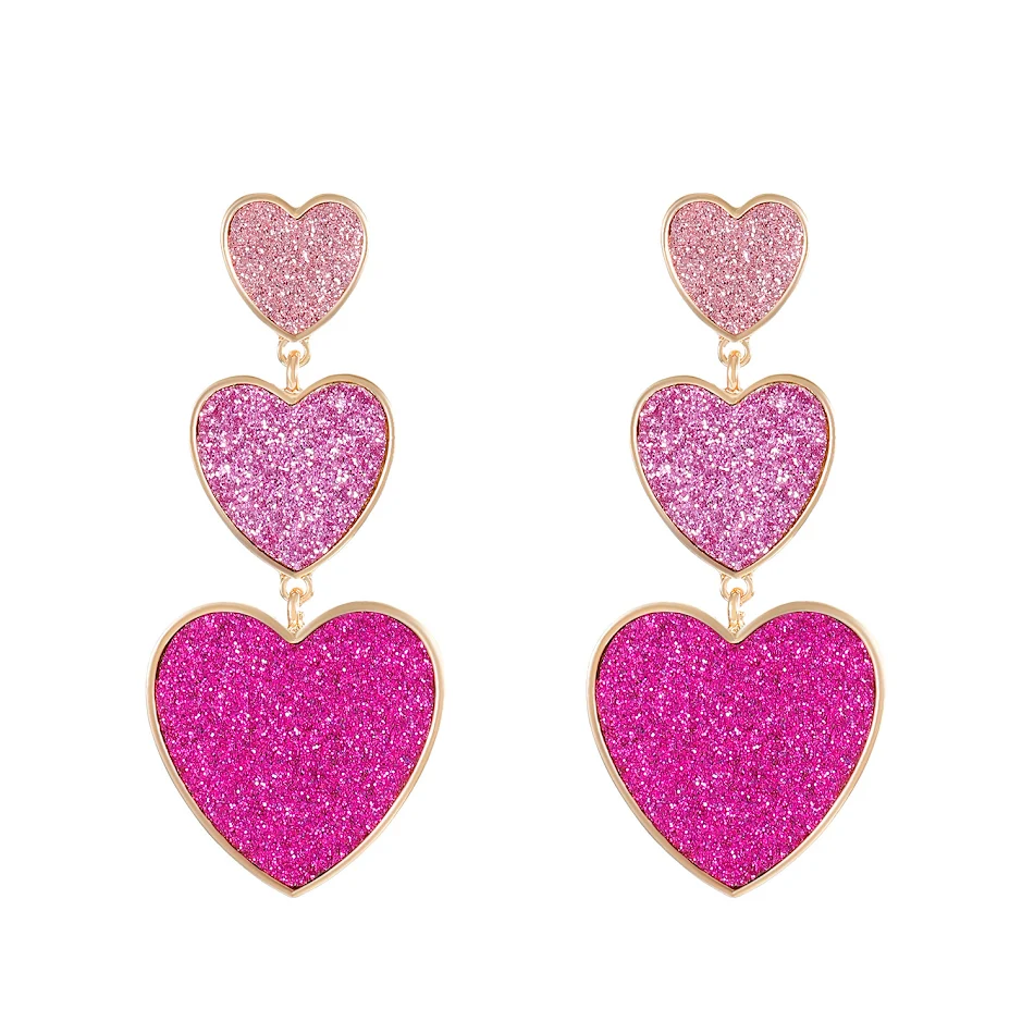 Brincos C-Ring Coração de Amor Exquisitos Femininos Simples Joias Delicadas Elegantes Acessório Perfeito para Presentear Mulheres