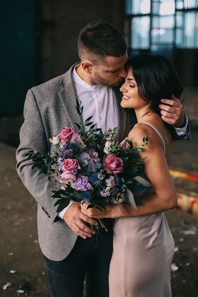 Fotografo di matrimoni Yuliya Zakharova (jusik). Foto del 8 giugno 2021