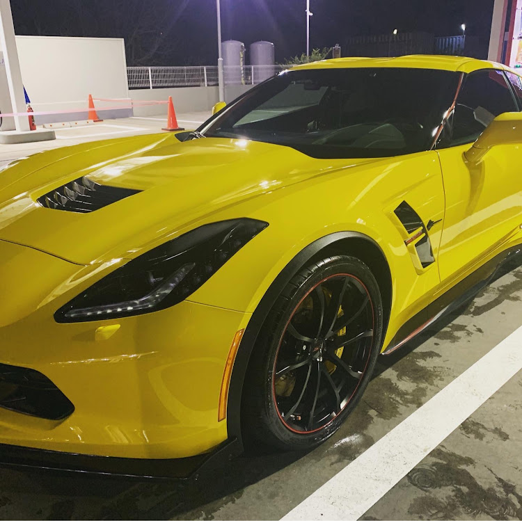 コルベット クーペのアメ車・コルベット・シボレー・洗車に関するカスタム事例の投稿画像1枚目