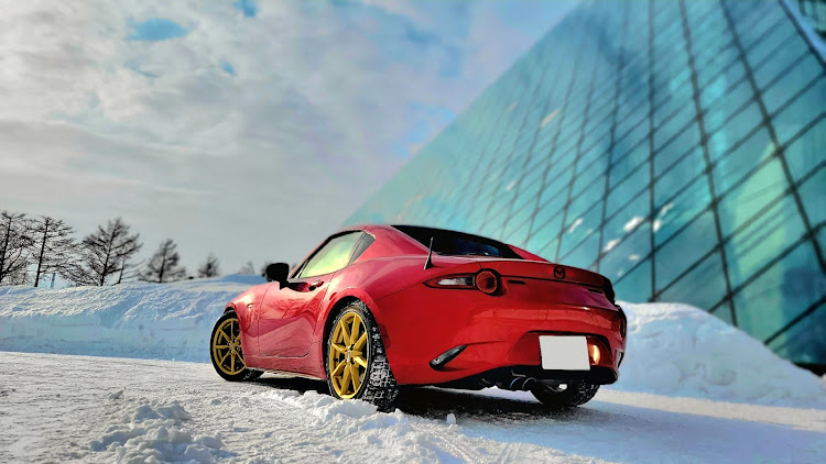 ロードスターのあなたのテールは？・オープンカーのある生活・雪と愛車・ロド活・みんなのスタッドレスタイヤ見てみたいに関するカスタム事例の投稿画像4枚目