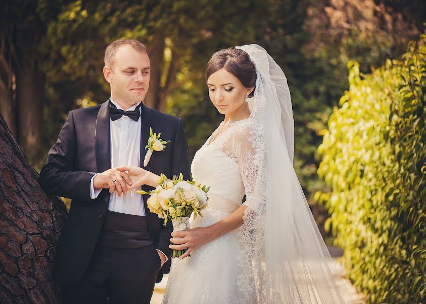 Fotógrafo de casamento Irina Bakach (irinabakach). Foto de 4 de novembro 2014