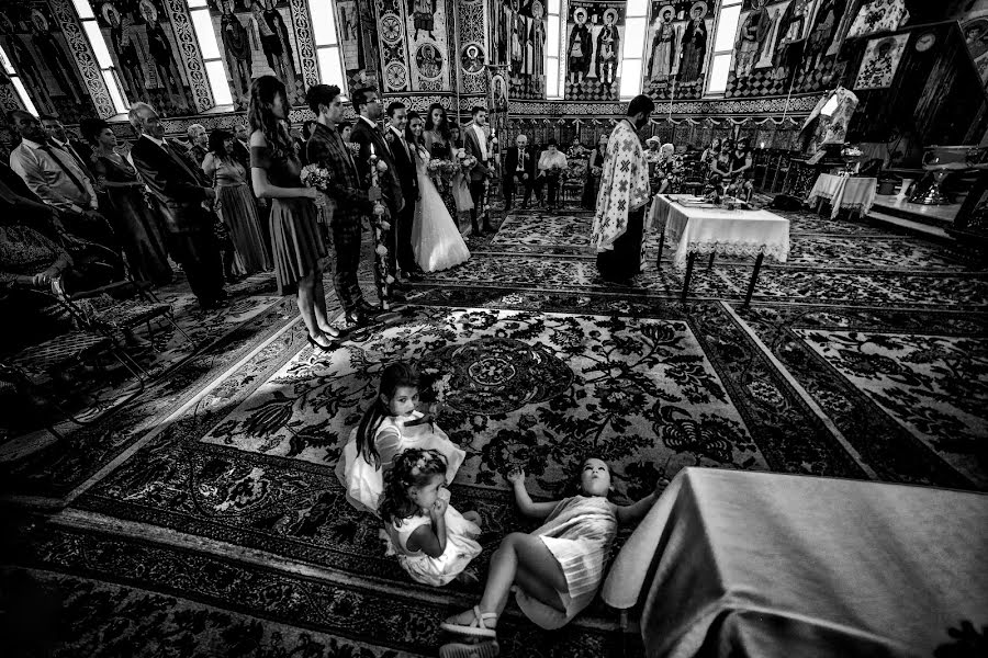 Fotógrafo de casamento Marius Stoica (mariusstoica). Foto de 18 de outubro 2017