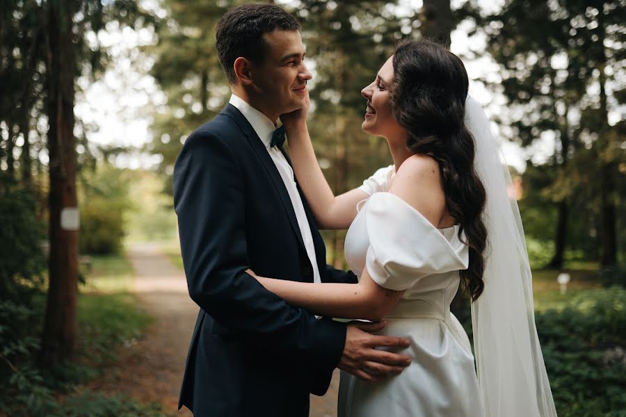 Fotógrafo de casamento Sasha Namestnikova (namestnikova). Foto de 7 de fevereiro 2023