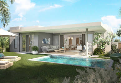 House with pool and garden 4