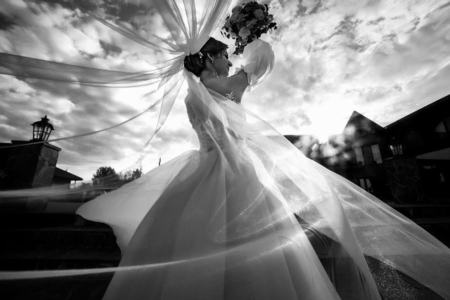 Wedding photographer Tatyana Stupak (tanyastupak). Photo of 8 June 2023