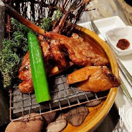 藝奇和牛岩板燒 日本料理(台中大墩店)