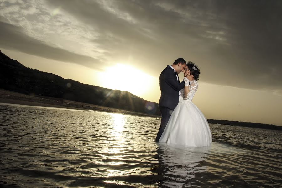 Fotógrafo de casamento Sinan Kılıçalp (sinankilical). Foto de 11 de junho 2018