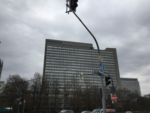 Old Effnerplatz With Westin Grand