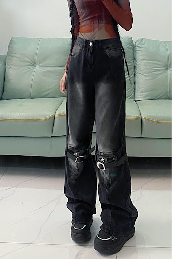 Title 6, American High Street Jeans for Women in Autumn....