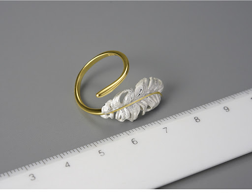 Title 5, S925 Silver Ladies Snowflake Goose Feather Ring...