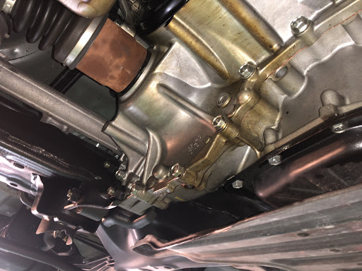 Nボックスカスタム Jf1の整備 オイル漏れ修理 ショック に関するカスタム メンテナンスの投稿画像 車のカスタム情報はcartune