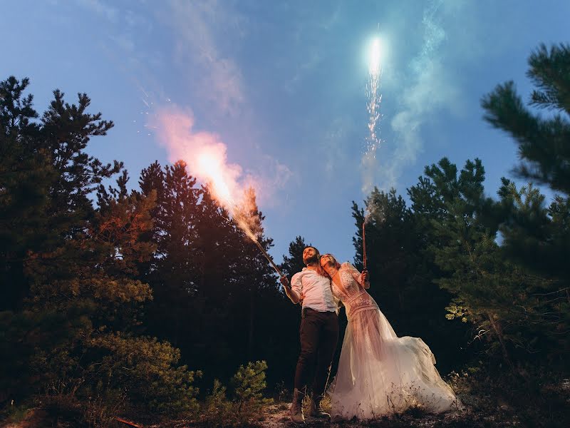 Svadobný fotograf Yuliya Artamonova (artamonovajuli). Fotografia publikovaná 11. marca 2019