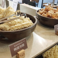 兩餐韓國年糕火鍋吃到飽(台南店)