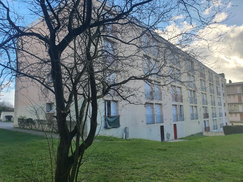 Vente appartement 1 pièce 13 m² à Evreux (27000), 26 000 €