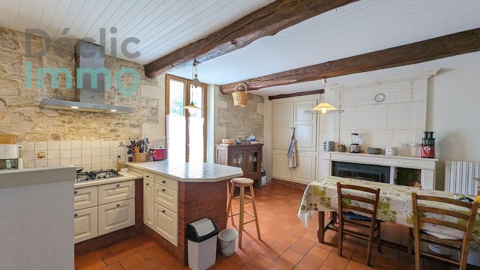 Vente maison 8 pièces 260 m² à Jarnac (16200), 362 250 €