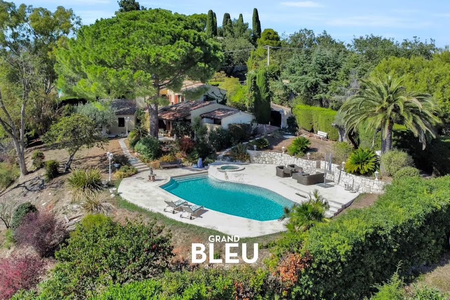 Vente propriété 7 pièces 288 m² à Saint paul de Vence (06570), 1 490 000 €