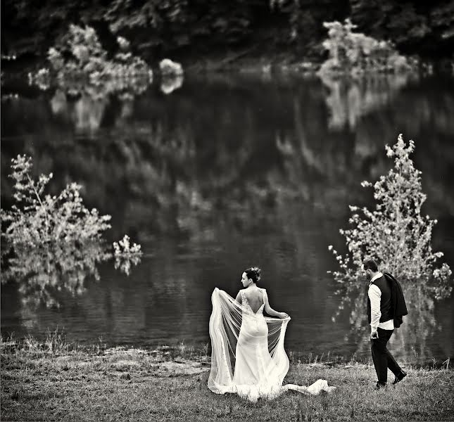 Fotógrafo de casamento Fabrizio Durinzi (fotostudioeidos). Foto de 22 de setembro 2023