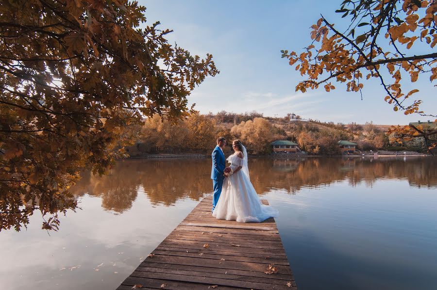 Wedding photographer Sofya Denisyuk (chilistudio). Photo of 31 January 2020