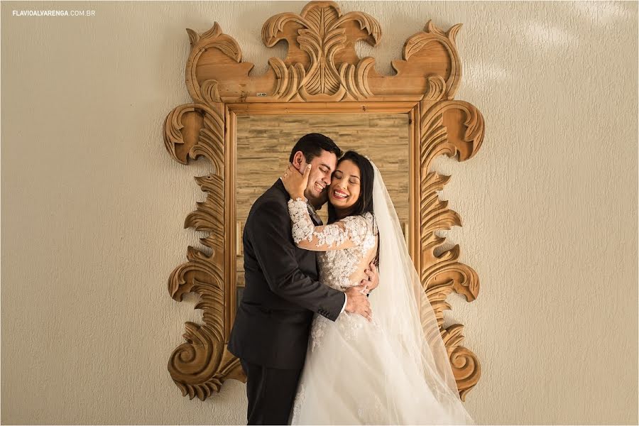 Wedding photographer Flávio Alvarenga (flavioalvarenga). Photo of 28 March 2020