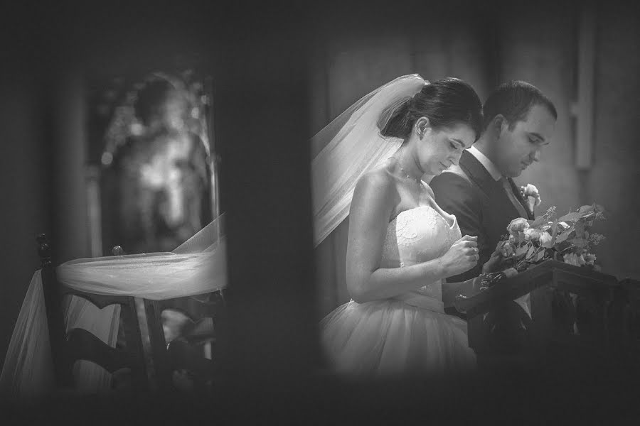 Fotografo di matrimoni Artur Rusek (funrunstudio). Foto del 24 febbraio 2020